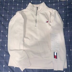 TOMMY HILFIGER LONG SLEEVE ZIP PULLOVER SWEATSHIRT | SIZE S | GENTLY USED